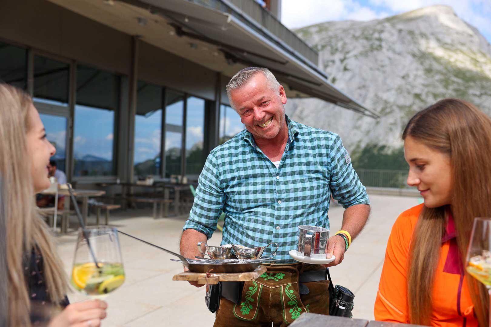 Mehr über den Artikel erfahren Speisenträger (m/w/d)